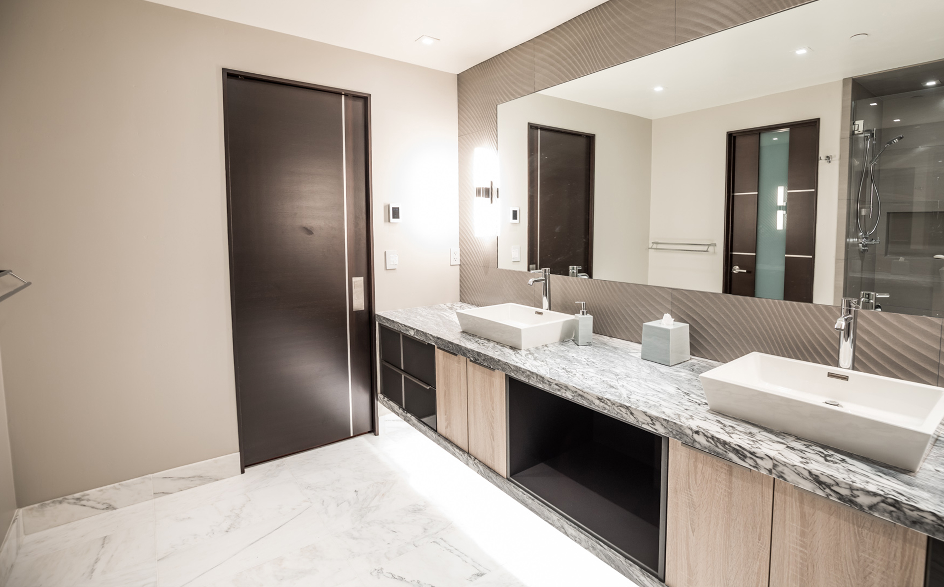 Nona Interior Designer- Decor in California