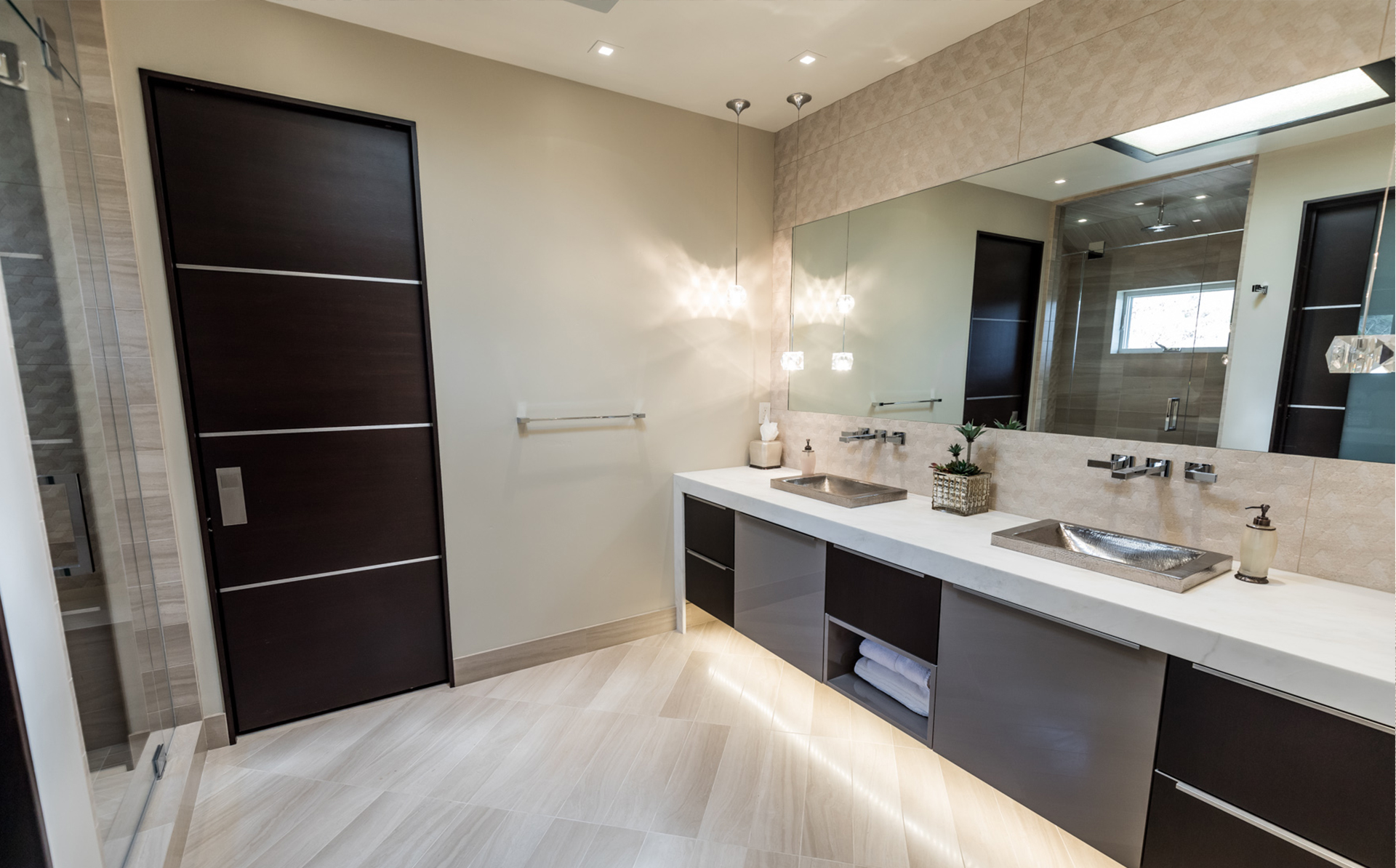 Nona Interior Designer- Decor in California
