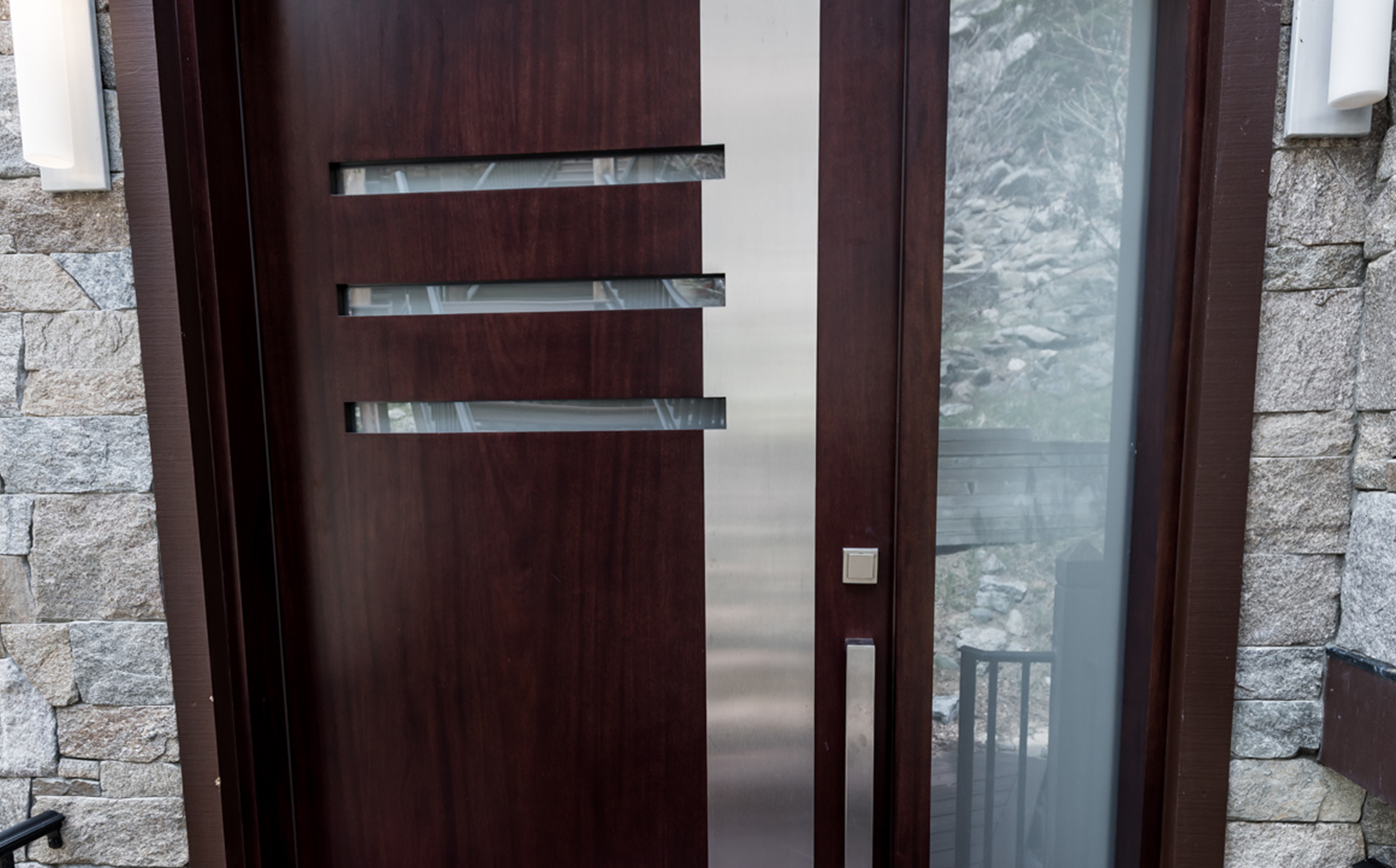 Nona Interior Designer- Decor in California