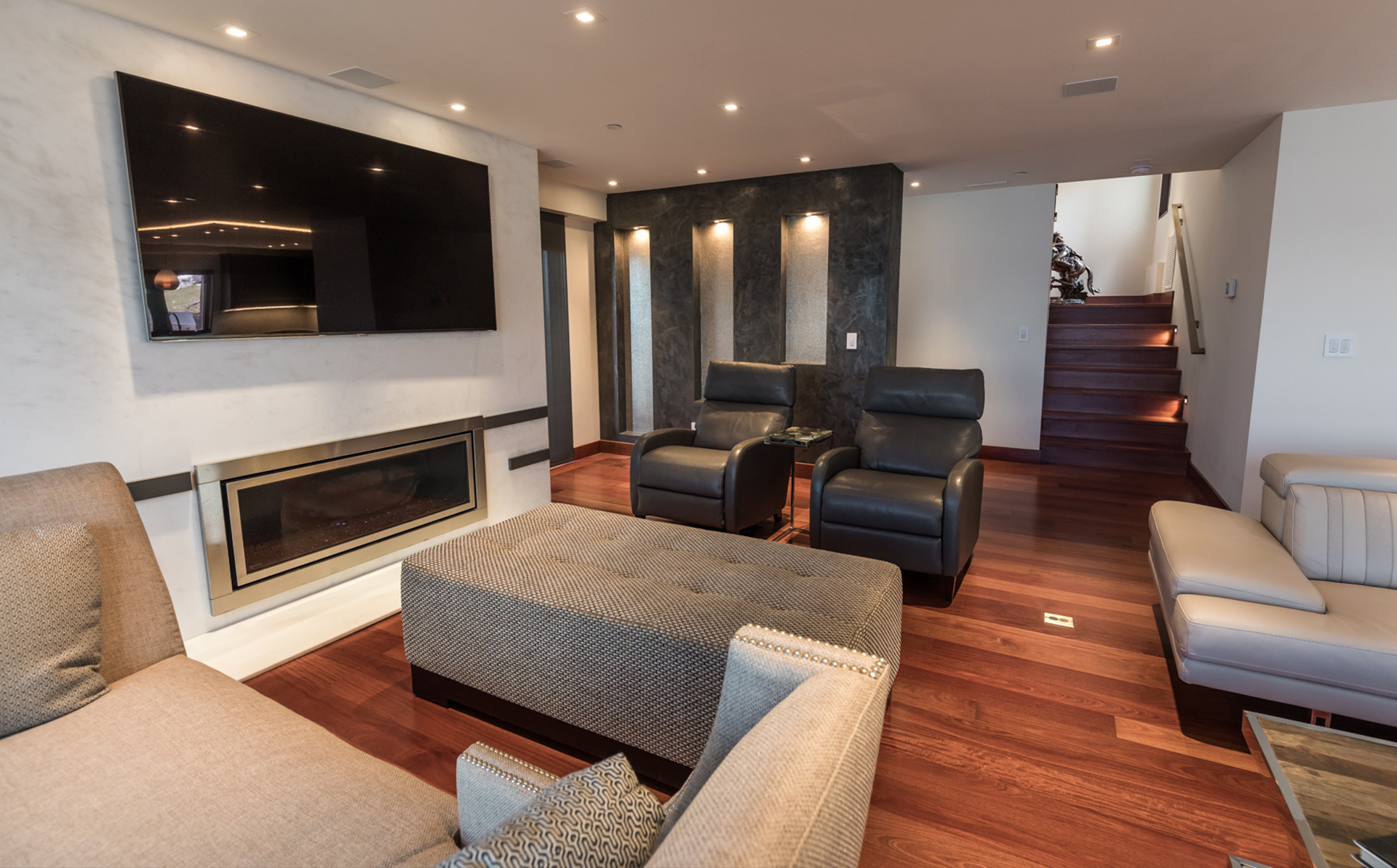 Nona Interior Designer- Decor in California